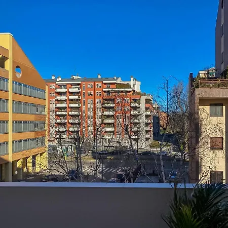 3 Bocconi Navigli Milan